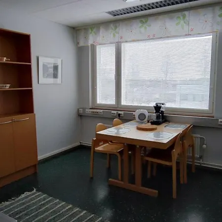 Apartment Kokonainen Olohuone Makuualkovi Ja Keittioe Ei Suihkuh Iisalmen Keskusta Iisalmi