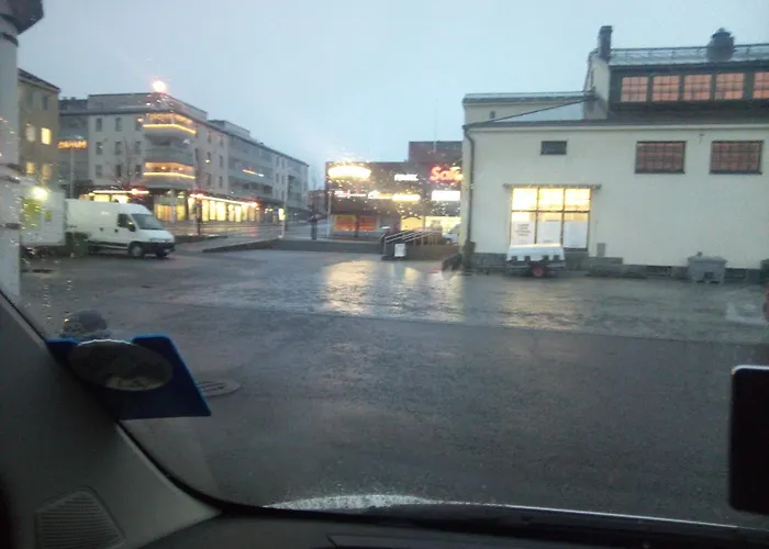 Kokonainen Olohuone Makuualkovi Ja Keittioe Ei Suihkuh Iisalmen Keskusta * Iisalmi